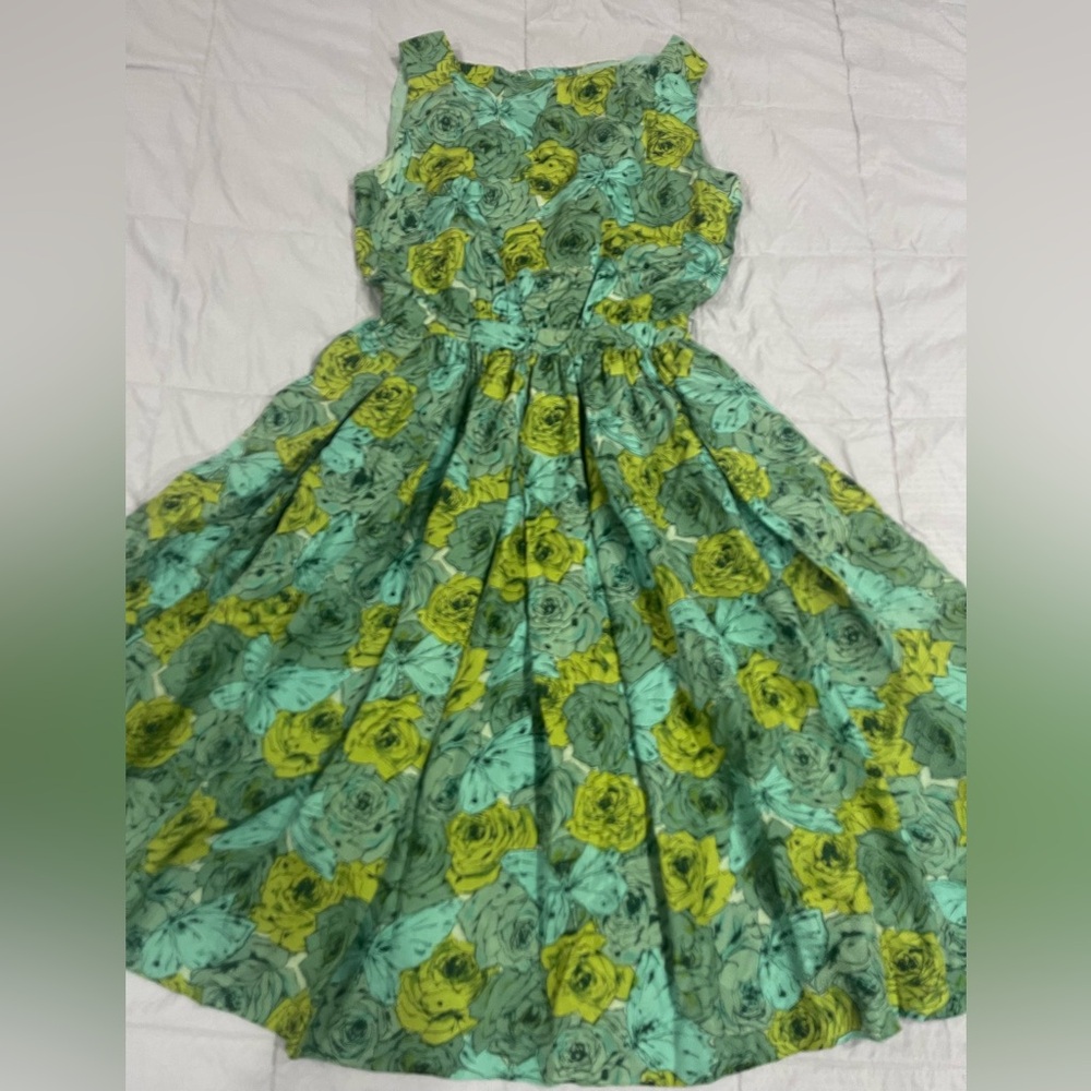 Vintage 1950s Lanz Original Green & Yellow Floral Dress | Silk Feel